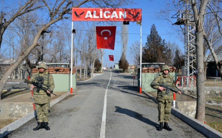 Media: Turkey may open its borders with Armenia