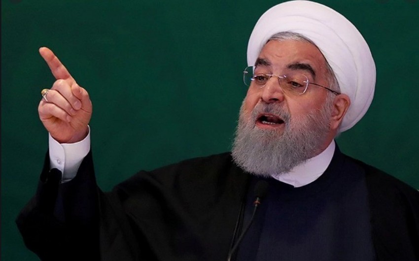 Президент Ирана сравнил коронавирус с американскими санкциями