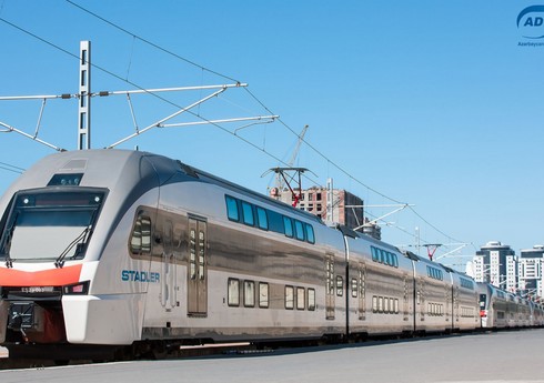Назначены дополнительные железнодорожные рейсы по маршруту Баку-Агстафа-Баку