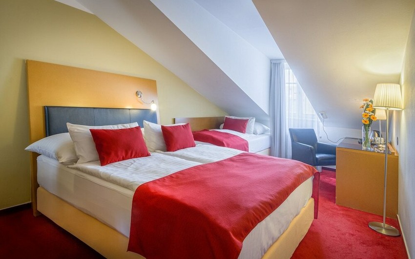 Czechia to reopen hotels in May