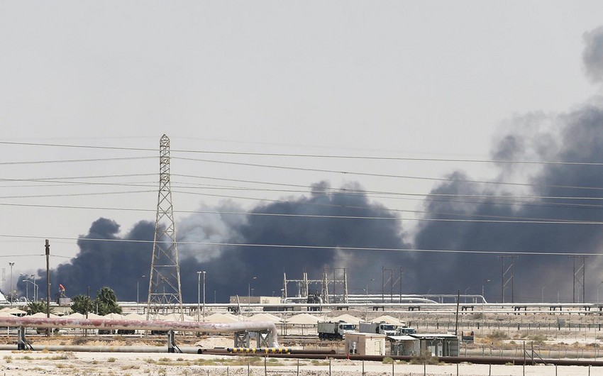 В Ираке нефтеперерабатывающее предприятие подверглось ракетной атаке