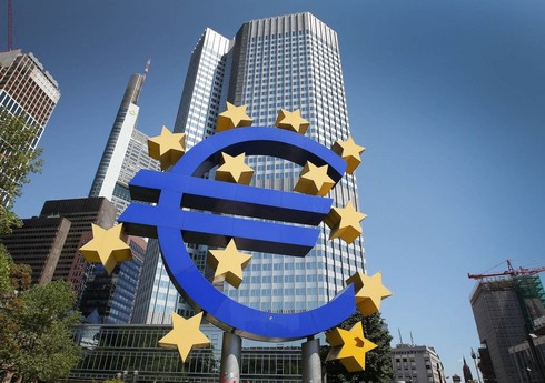 Еврозона сможет избежать рецессии в 2023 году