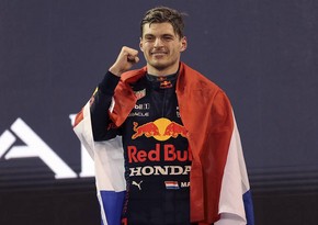 Макс Ферстаппен стал чемпионом Формулы-1 в сезоне-2021