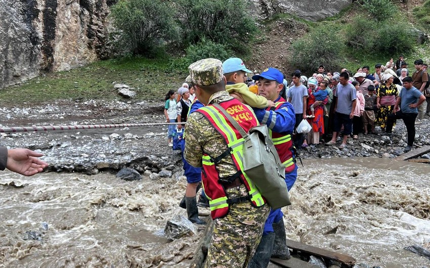В Ноокатском районе Кыргызстана эвакуированы 180 человек