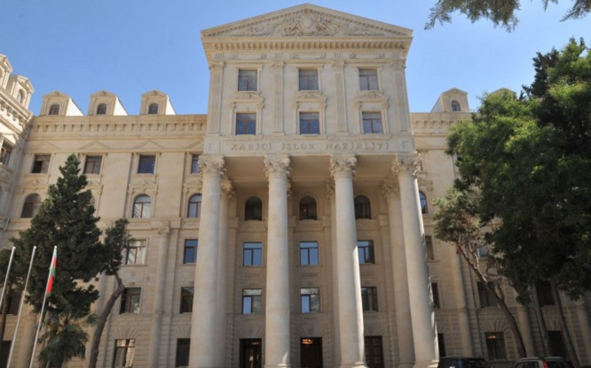 Azerbaijani Embassy to France investigates whether Azerbaijanis are among attacks victims