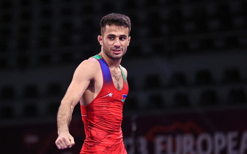 Чемпионат мира: Азербайджанский борец победил армянина и вышел в полуфинал