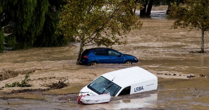 Nearly 90 people missing following Spanish floods 