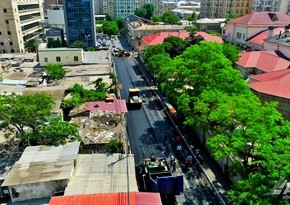 Улица Джалила Мамедгулузаде в Баку капитально ремонтируется