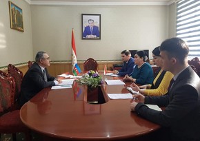 Посол Азербайджана провел встречу с министром культуры Таджикистана