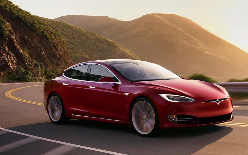 Tesla Çində elektromobil zavodu inşa etmək niyyətindədir
