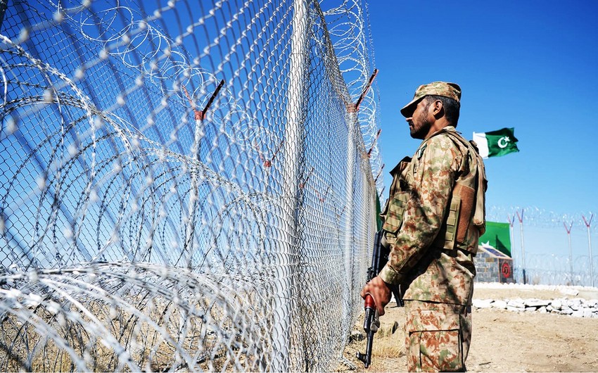 Пакистан намерен в ближайшее время возвести заграждения на границе с Афганистаном