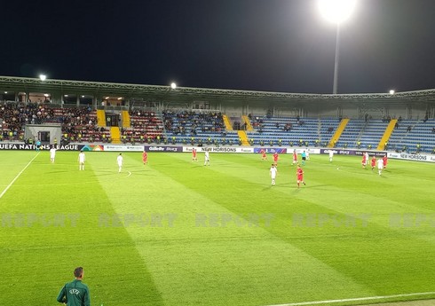 Стартовал матч между сборными Азербайджана и Беларуси