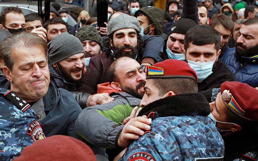 Сегодня в Ереване пройдет очередная акция против Пашиняна
