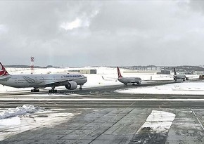 Авиакомпания Turkish Airlines отменила более 200 рейсов в Стамбуле из-за непогоды
