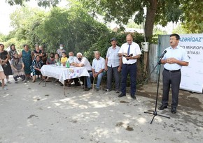 “Azəriqaz” rəhbərliyi 4 şəhid vermiş kəndin sakinləri ilə görüşüb