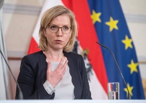 Министра экологии Австрии могут судить за превышение полномочий
