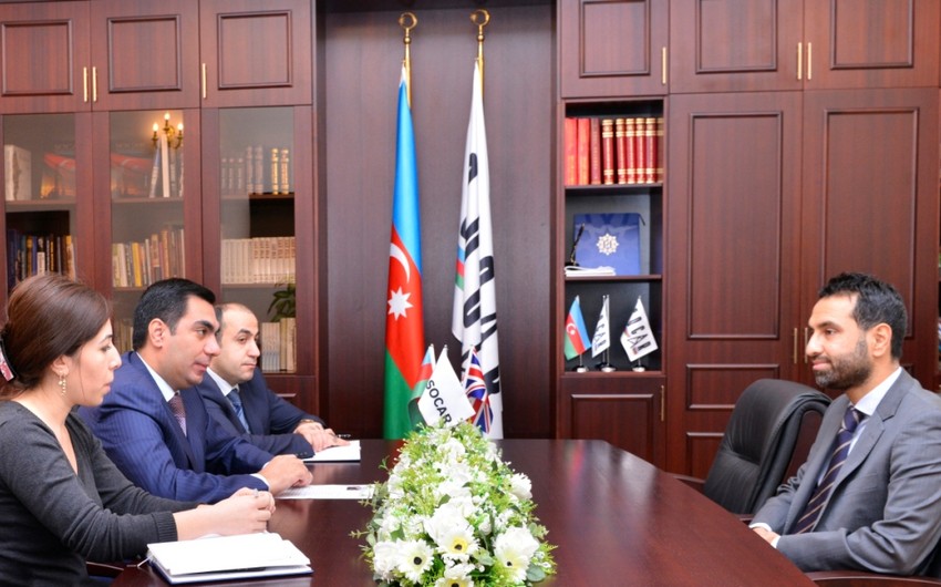 Посол Великобритании в Азербайджане посетил Бакинскую Высшую Школу Нефти