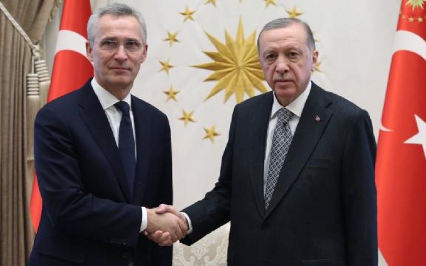 Erdogan receives NATO's Stoltenberg