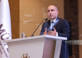 Emin Əmrullayev: Bəzi məktəb direktorlarının qəbuluna düşmək mənim qəbuluma düşməkdən çətindir