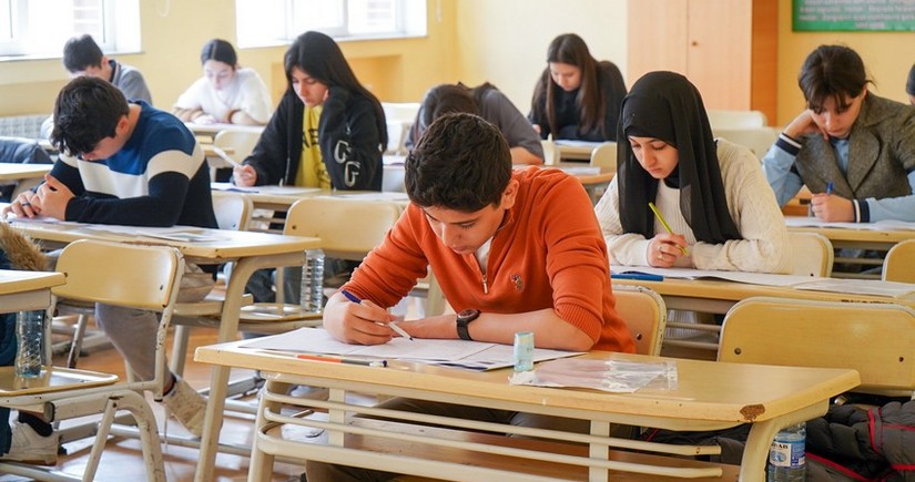 В Азербайджане 21 апреля выпускные экзамены сдадут более 46 тыс. учащихся