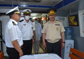 Defense Minister inspects readiness of team to participate in Sea Cup contest
