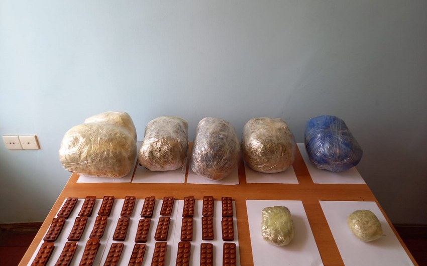 Border guards uncover over 8 kg of drugs in Fuzuli