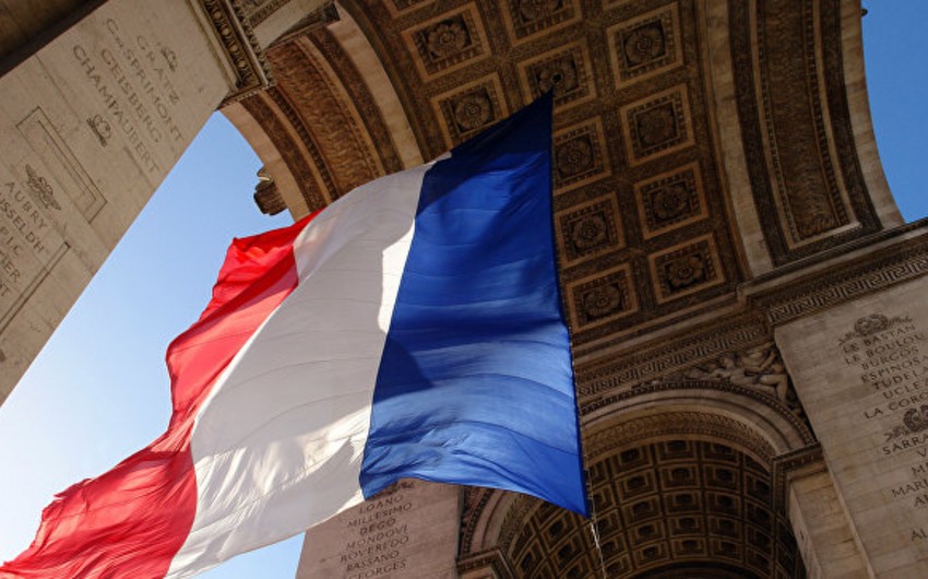 Fransız dili Avropa ictimai və siyasi institutları üçün rəsmi dil statusunu ala bilər