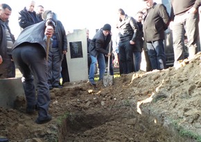 Another oilmen died in 'Guneshli' rig accident buried - PHOTO