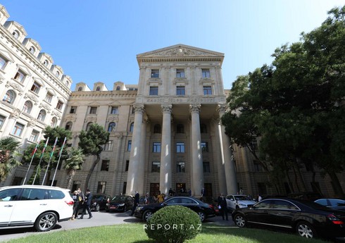 МИД Азербайджана призвал граждан не посещать Ливан и соблюдать осторожность