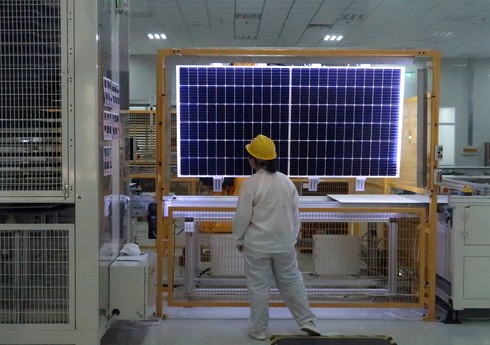 Китайская LONGi поставит панели для солнечной электростанции в Азербайджане 