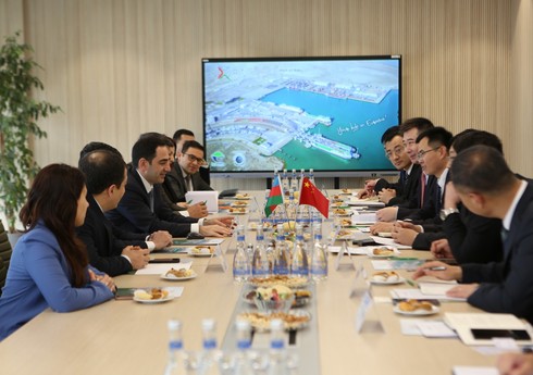 Бакинский порт расширяет сотрудничество с крупнейшим портом Китая
