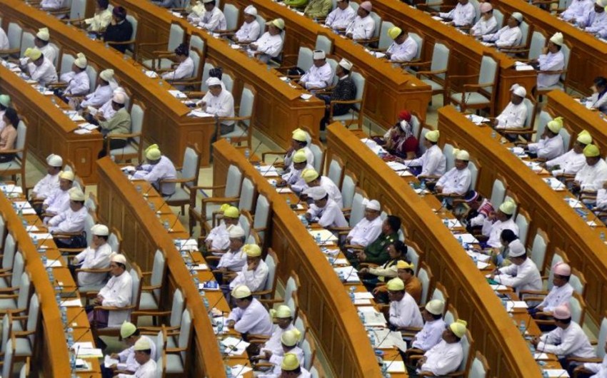 В Мьянме оппозиция получает большинство мест в парламенте