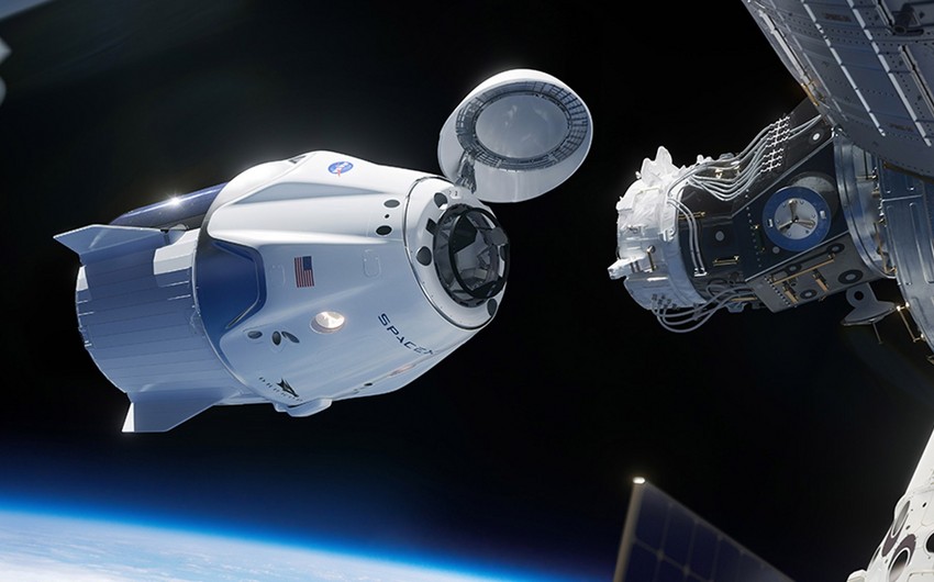 Космический корабль компании SpaceX отстыкуется от МКС и вернется на Землю