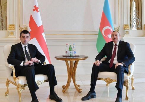 Президент Азербайджана поздравил премьер-министра Грузии
