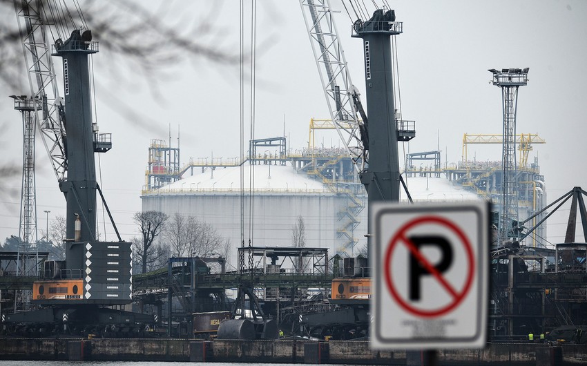 В Норвегии не смогли вовремя запустить завод после утечки топлива
