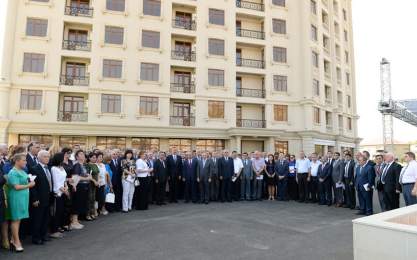 Президент Азербайджана выделил 3 млн. манатов на продолжение строительства жилого здания для журналистов
