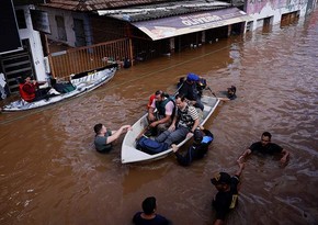 Brazil floods death toll rises to 90, dozens still stranded