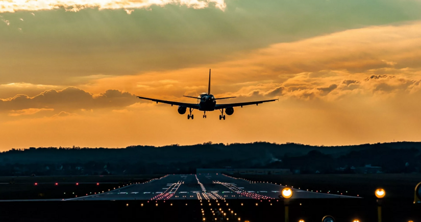 İran üzərində hava məkanının bağlanması səbəbindən bir neçə təyyarə Bakı Aeroportuna enib