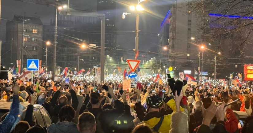 Belqradda iğtişaşlardan sonra 56 nəfər xəstəxanaya yerləşdirilib