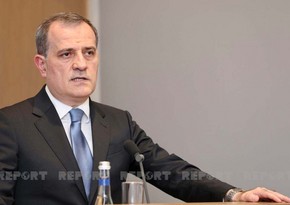 Azerbaijan declares readiness to provide necessary humanitarian aid to Karabakh Armenians