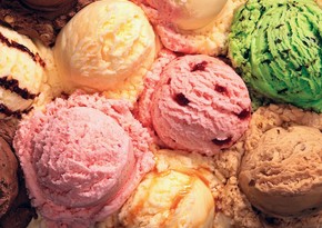 Азербайджан закупил в Новосибирске 21 тонну мороженого