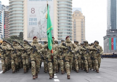 Вооруженные силы Азербайджана отмечают 103-ю годовщину со дня создания