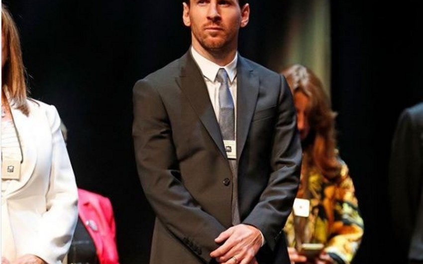 Lionel Messi Sant-Jordi Xaçı ilə mükafatlandırılıb