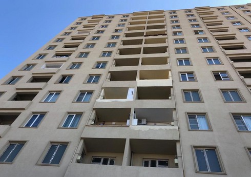 В Азербайджане могут запретить продажу квартир в незастрахованных многоквартирных домах