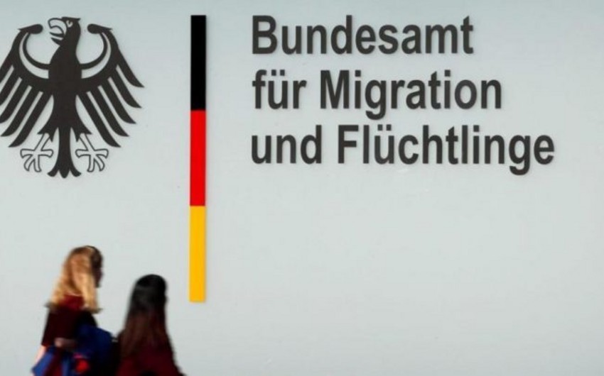 Названы причины сокращения числа просителей убежища в Германии - СТАТИСТИКА
