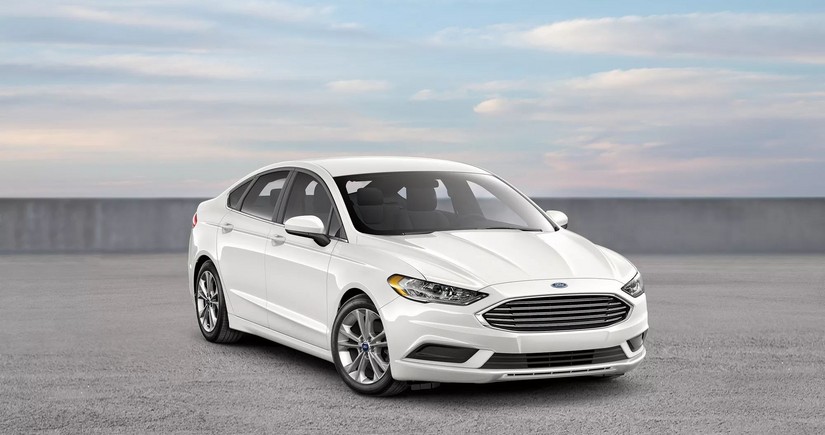 Ford recalls 1.3 million fusions and MKZ sedans