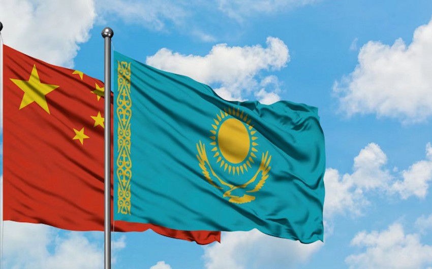 Казахстан и Китай запустили пробную автоперевозку грузов по Среднему коридору из порта Курык в Баку