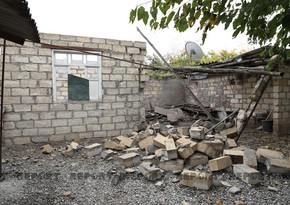 Artillery shell fired by Armenians hits a house in Tartar