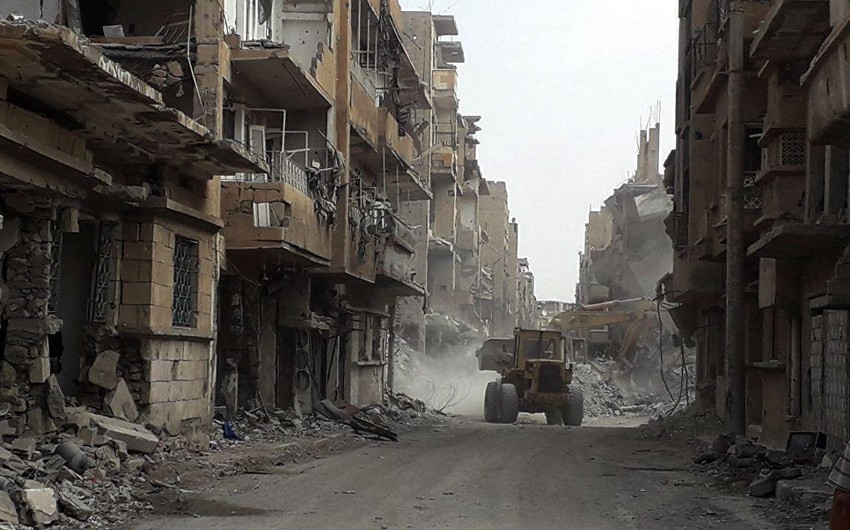 ABŞ koalisiyası Suriyada dinc sakinləri bombaladığını təkzib edir