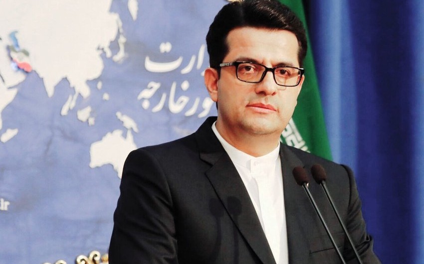 İran səfiri: “Hikmət Hacıyevlə ikitərəfli əlaqələrimizin inkişafını müzakirə etdik”